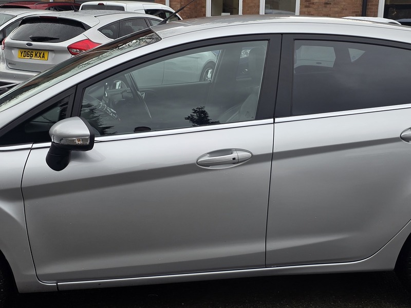 Used Ford Fiesta 2014 for sale - 77700801: Photo 25