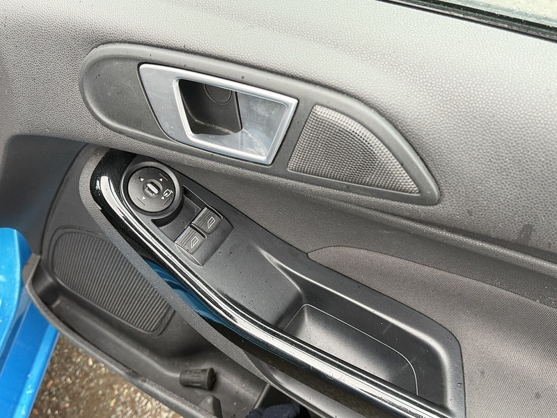 Used Ford Fiesta 2013 for sale - 77303166: Photo 45