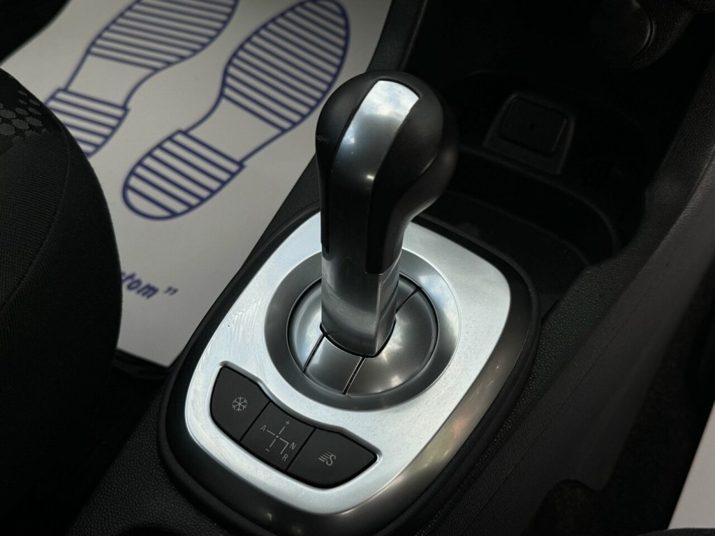 Used Vauxhall Corsa 2014 for sale - 76255955: Photo 24