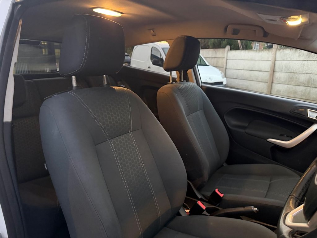 Used Ford Fiesta 2012 for sale - 77010144: Photo 31
