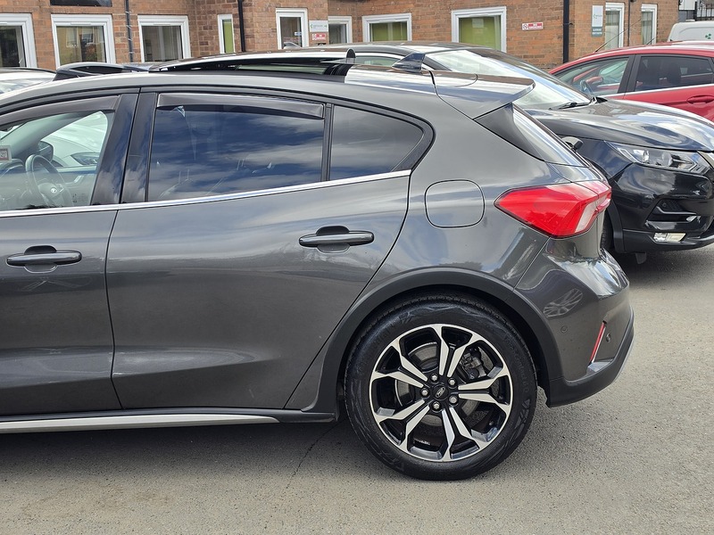 Used Ford Focus 2020 for sale - 77831763: Photo 27