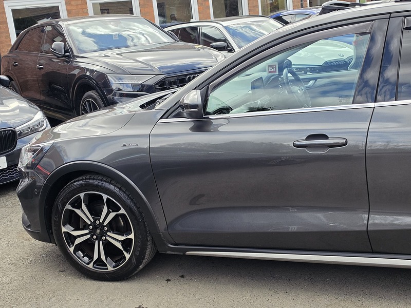 Used Ford Focus 2020 for sale - 77831763: Photo 32