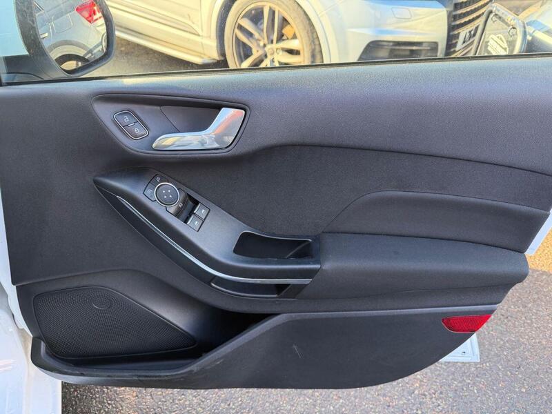 Used Ford Fiesta 2018 for sale - 77149271: Photo 21