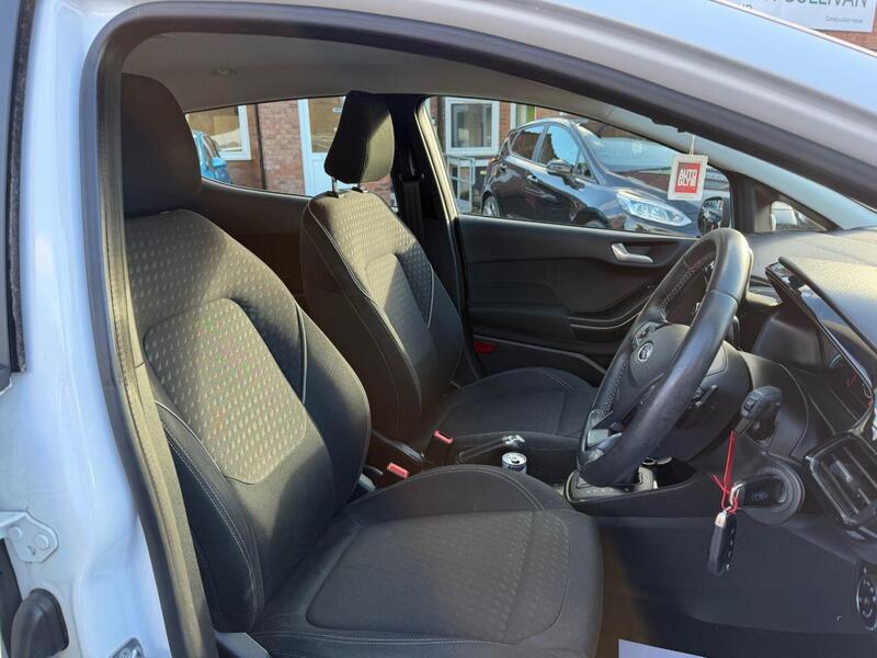 Used Ford Fiesta 2018 for sale - 77149271: Photo 37