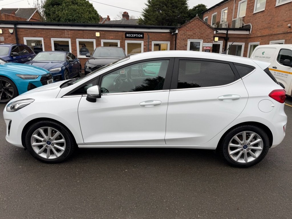 Used Ford Fiesta 2018 for sale - 76482316: Photo 11