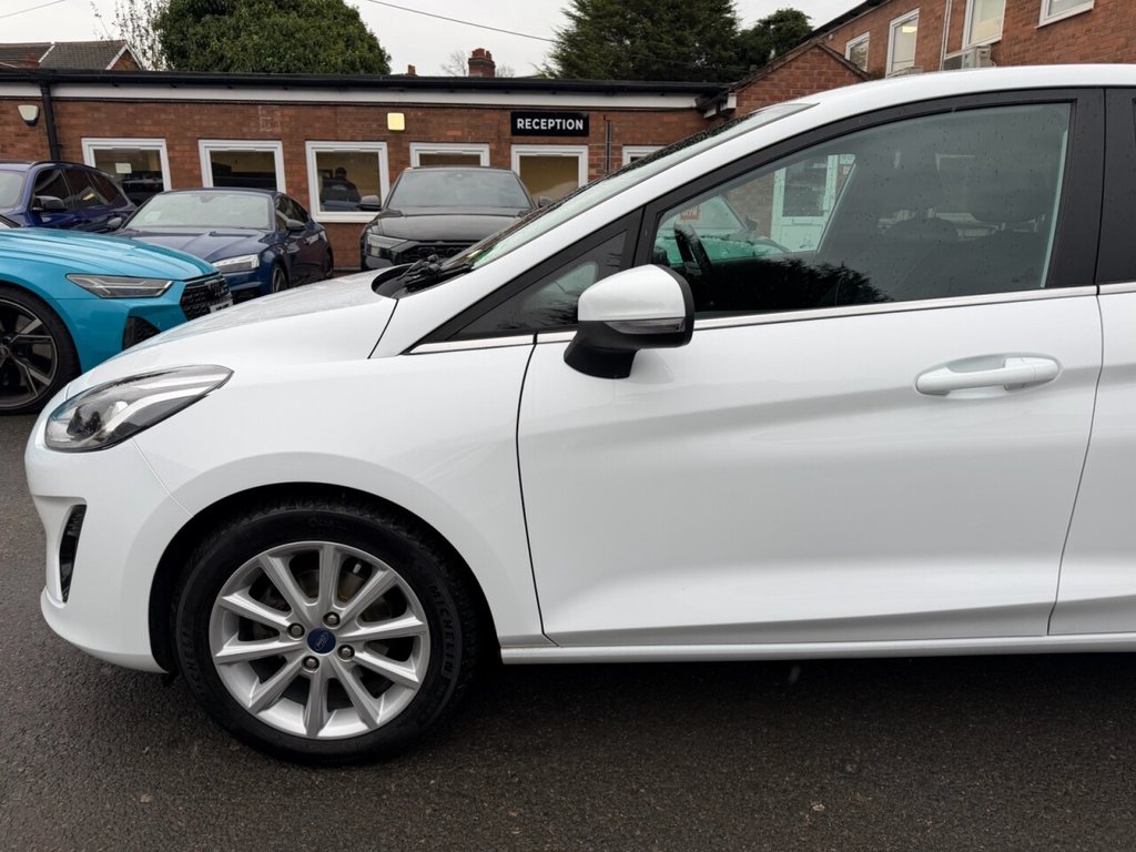 Used Ford Fiesta 2018 for sale - 76482316: Photo 12