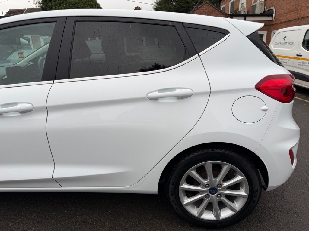 Used Ford Fiesta 2018 for sale - 76482316: Photo 13