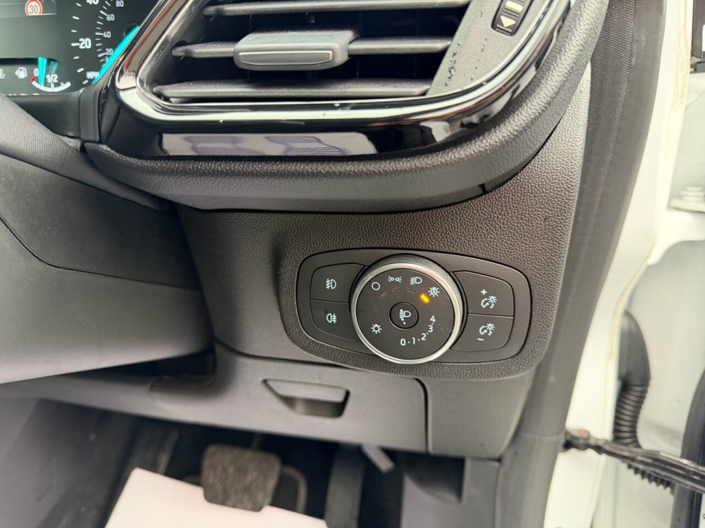 Used Ford Fiesta 2018 for sale - 76482316: Photo 36