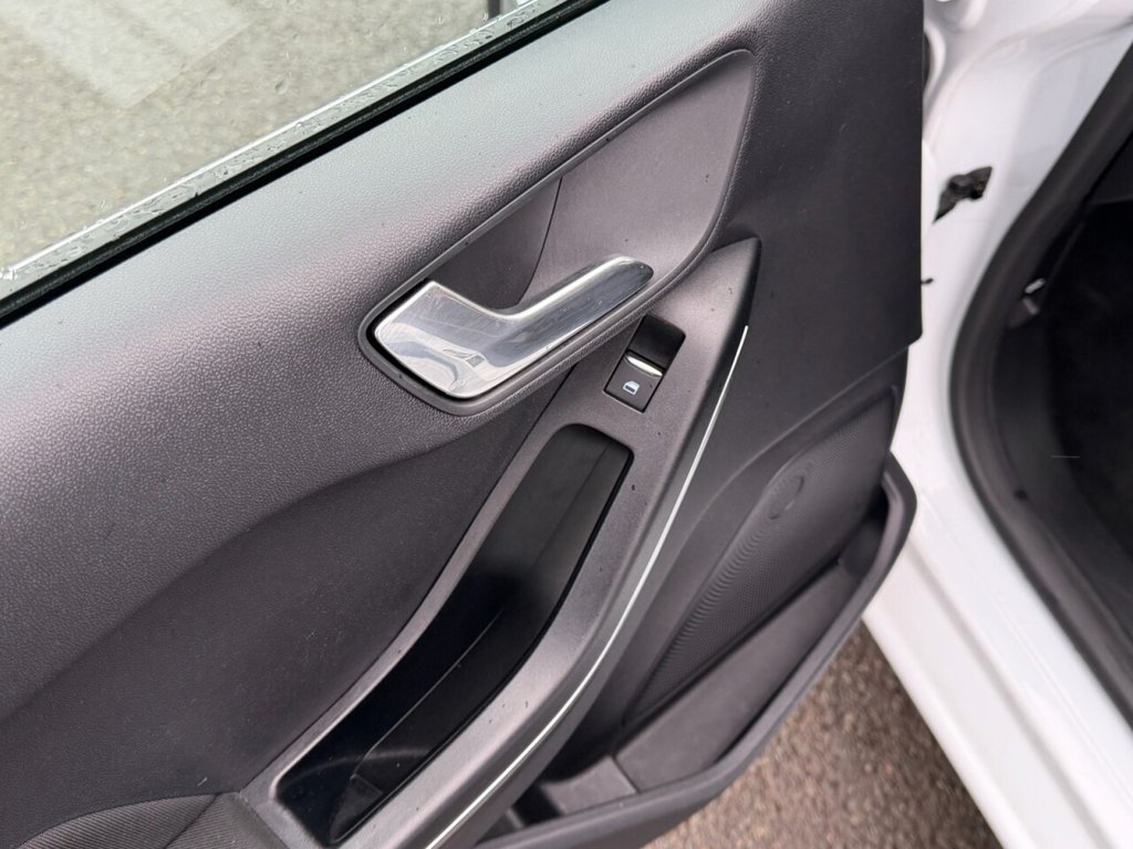 Used Ford Fiesta 2018 for sale - 76482316: Photo 44