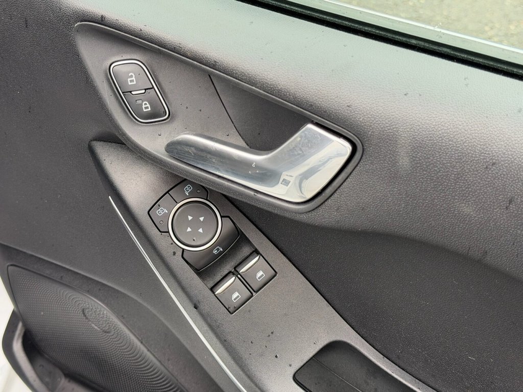 Used Ford Fiesta 2018 for sale - 76482316: Photo 47