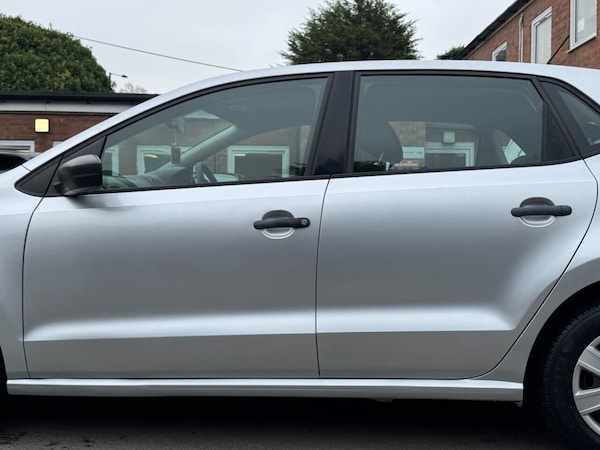 Used Volkswagen Polo 2011 for sale - 76256568: Photo 11