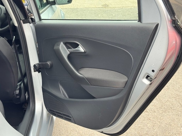 Used Volkswagen Polo 2011 for sale - 76256568: Photo 22