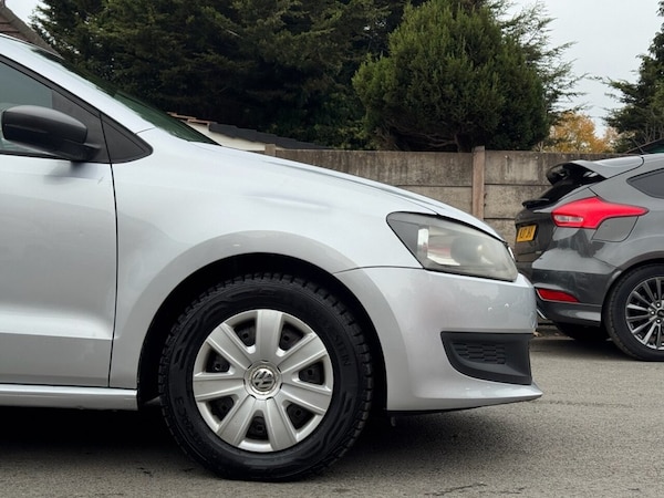 Used Volkswagen Polo 2011 for sale - 76256568: Photo 5