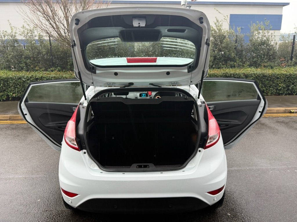 Used Ford Fiesta 2014 for sale - 76954002: Photo 20