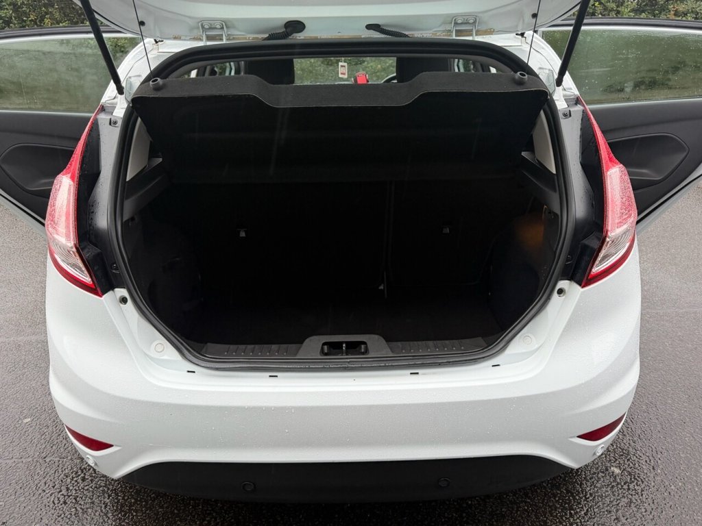 Used Ford Fiesta 2014 for sale - 76954002: Photo 21