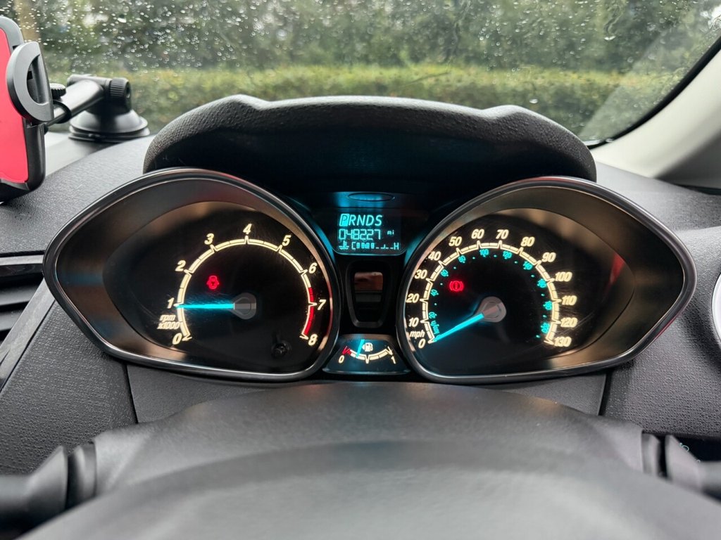 Used Ford Fiesta 2014 for sale - 76954002: Photo 29