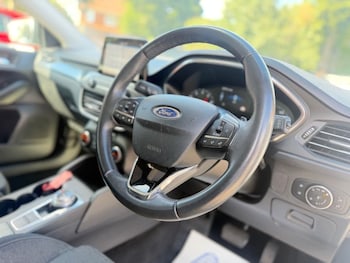 Used Ford Focus 2019 for sale - 79442794: Photo