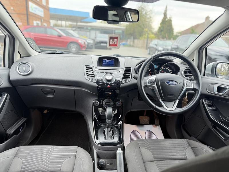 Used Ford Fiesta 2015 for sale - 78207364: Photo 10