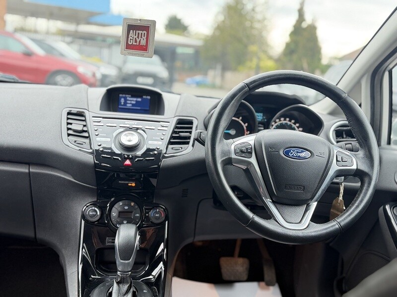 Used Ford Fiesta 2015 for sale - 78207364: Photo 11