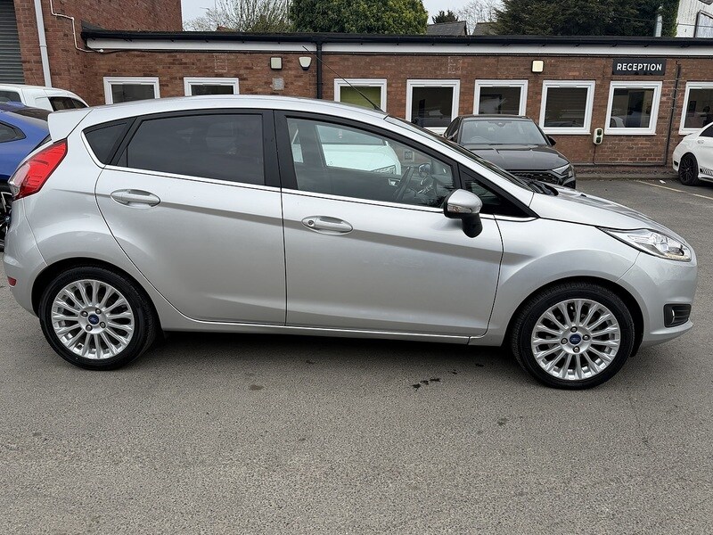 Used Ford Fiesta 2015 for sale - 78207364: Photo 15