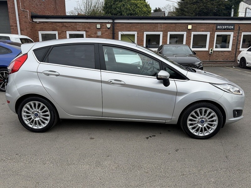 Used Ford Fiesta 2015 for sale - 78207364: Photo 16