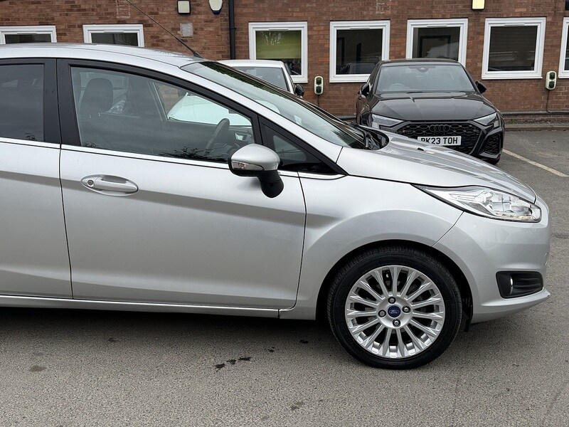 Used Ford Fiesta 2015 for sale - 78207364: Photo 18