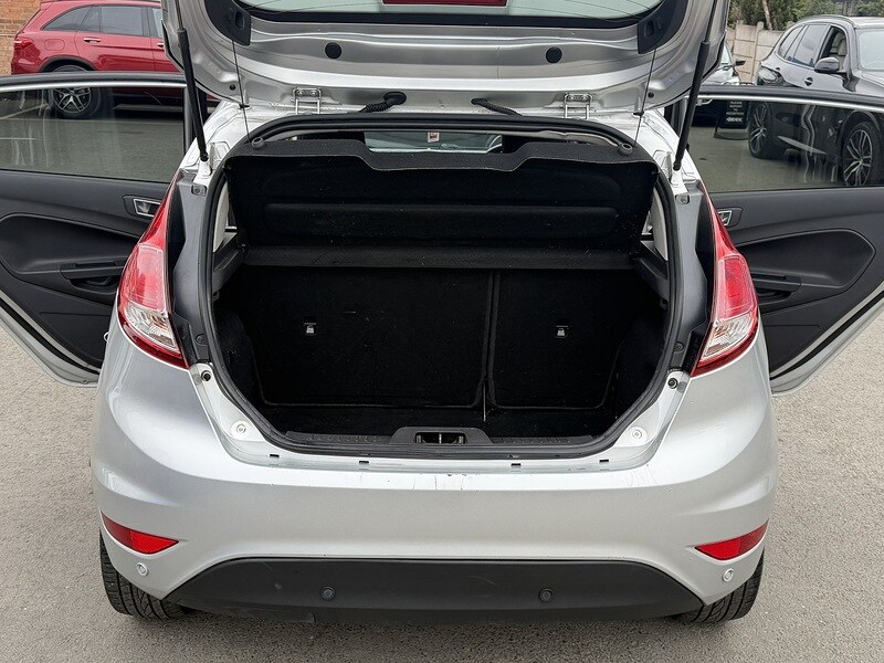 Used Ford Fiesta 2015 for sale - 78207364: Photo 24