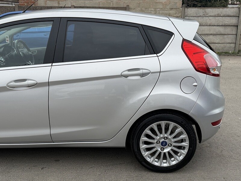 Used Ford Fiesta 2015 for sale - 78207364: Photo 29