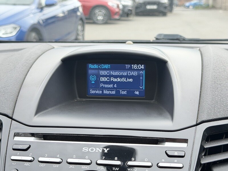 Used Ford Fiesta 2015 for sale - 78207364: Photo 40