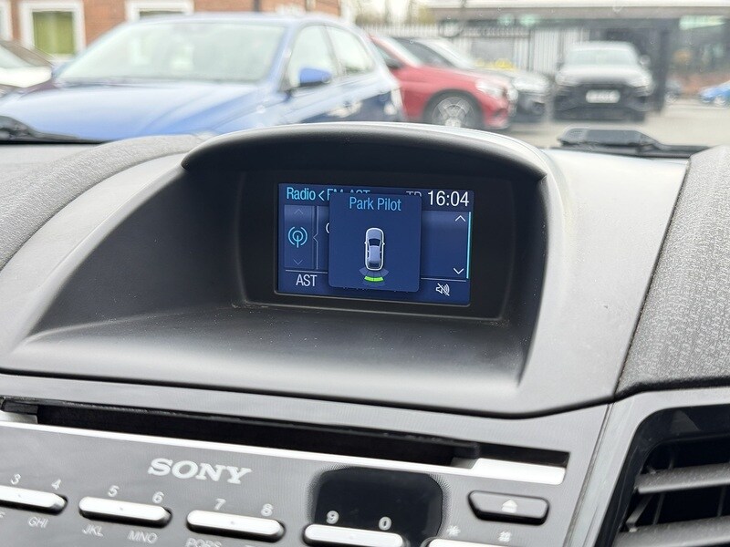 Used Ford Fiesta 2015 for sale - 78207364: Photo 41