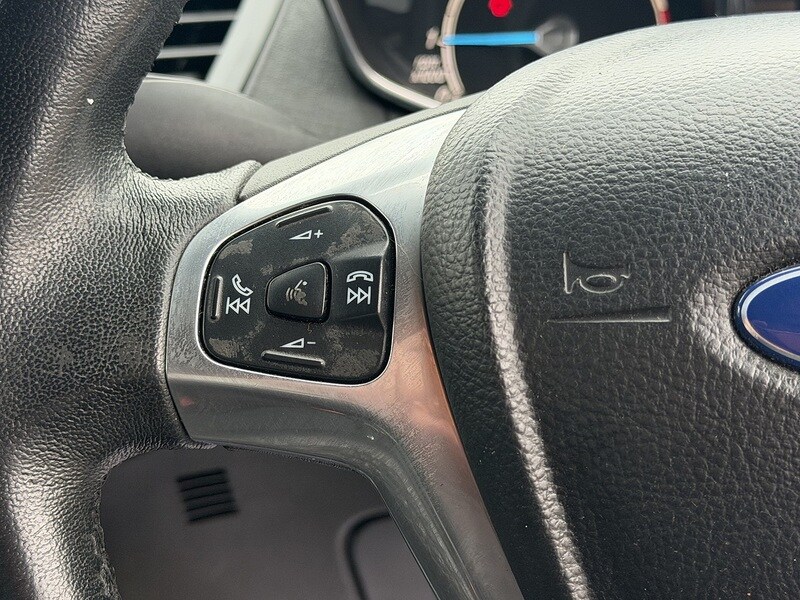 Used Ford Fiesta 2015 for sale - 78207364: Photo 44