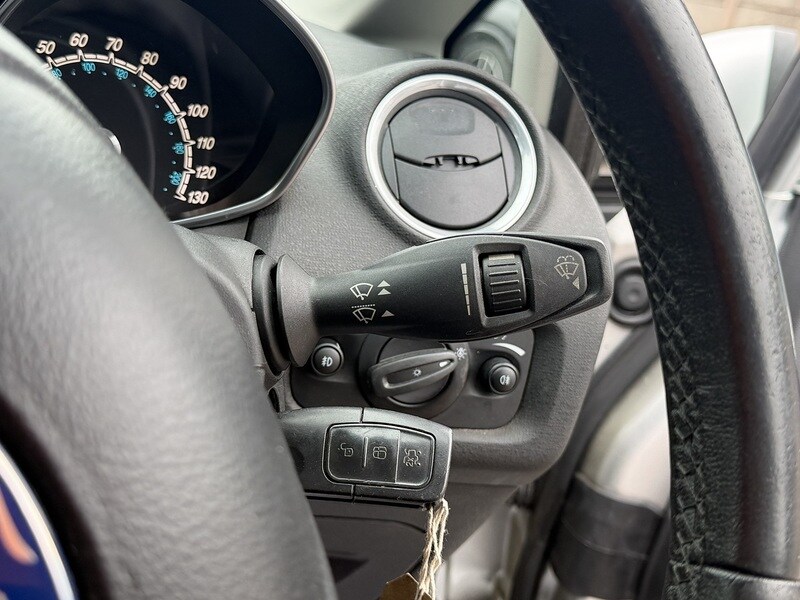 Used Ford Fiesta 2015 for sale - 78207364: Photo 47