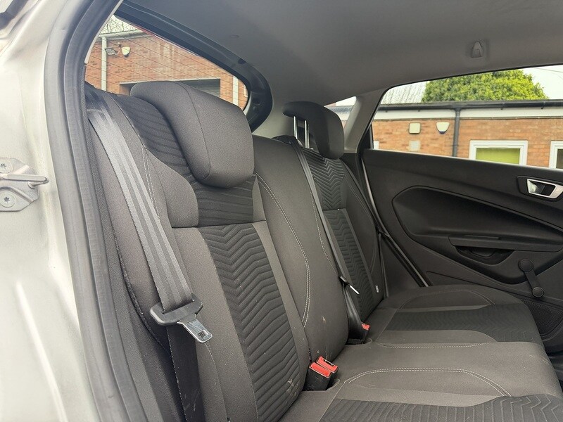 Used Ford Fiesta 2015 for sale - 78207364: Photo 52