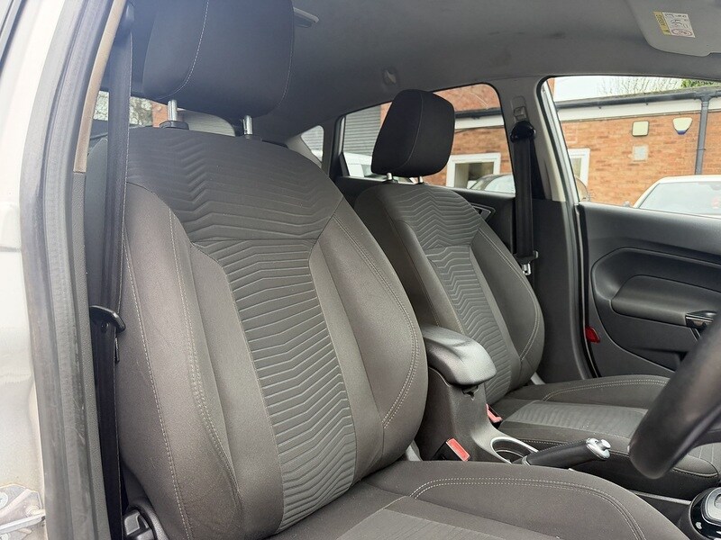 Used Ford Fiesta 2015 for sale - 78207364: Photo 59