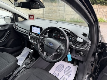 Used Ford Fiesta 2017 for sale - 78620149: Photo