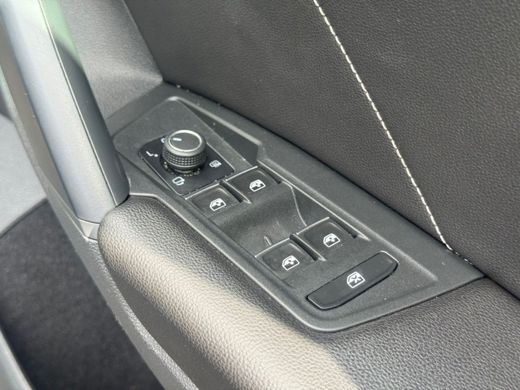 Used Volkswagen Tiguan 2021 for sale - 76255922: Photo 34