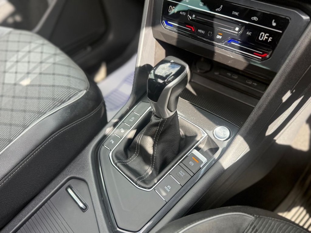 Used Volkswagen Tiguan 2021 for sale - 76255922: Photo 38