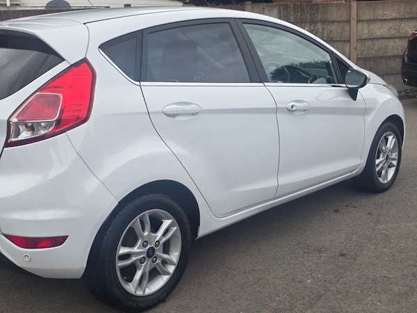 Used Ford Fiesta 2015 for sale - 76291864: Photo 10