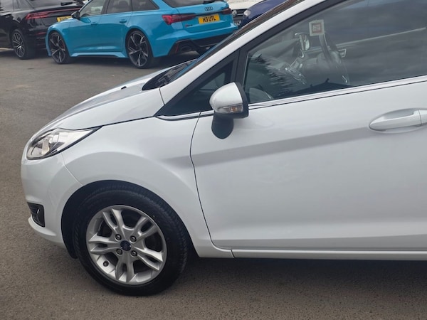 Used Ford Fiesta 2015 for sale - 76291864: Photo 16