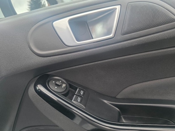 Used Ford Fiesta 2015 for sale - 76291864: Photo 18