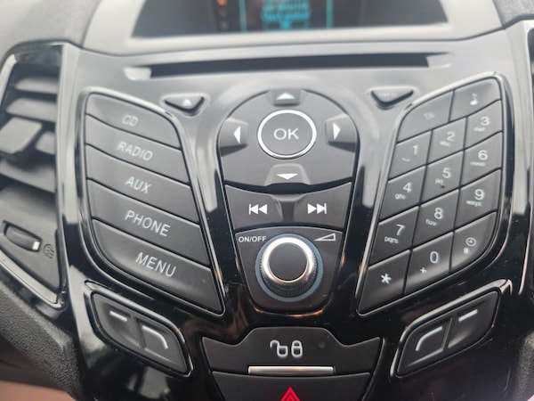 Used Ford Fiesta 2015 for sale - 76291864: Photo 30