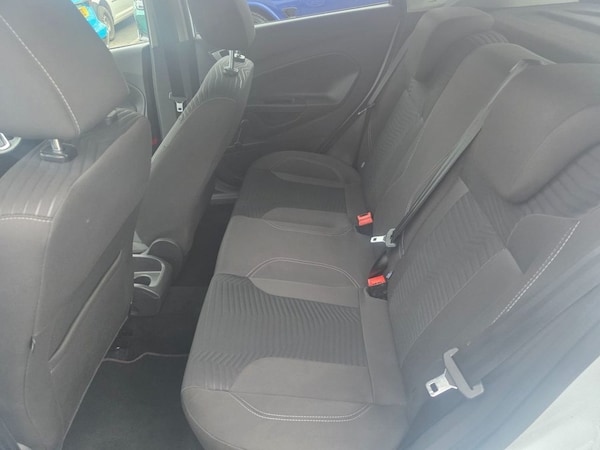 Used Ford Fiesta 2015 for sale - 76291864: Photo 38