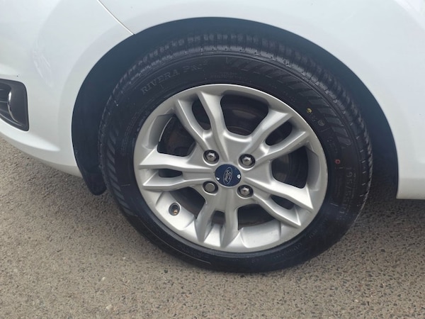 Used Ford Fiesta 2015 for sale - 76291864: Photo 45