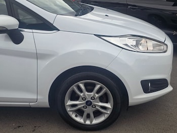 Used Ford Fiesta 2015 for sale - 76291864: Photo 4