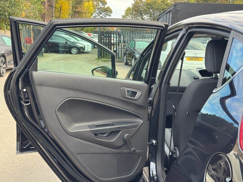 Used Ford Fiesta 2014 for sale - 76345674: Photo 37