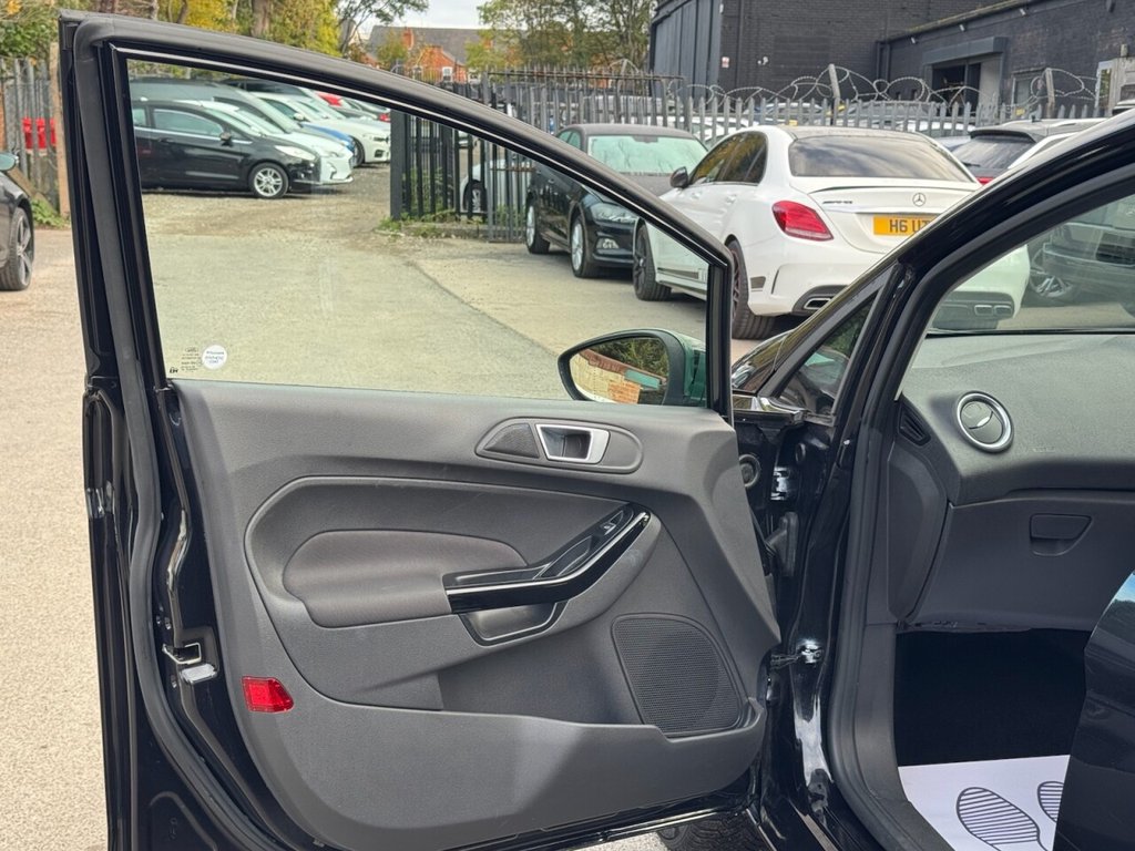 Used Ford Fiesta 2014 for sale - 76345674: Photo 39