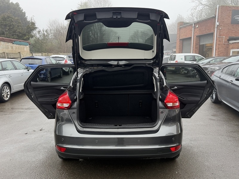 Used Ford Focus 2017 for sale - 77149275: Photo 15