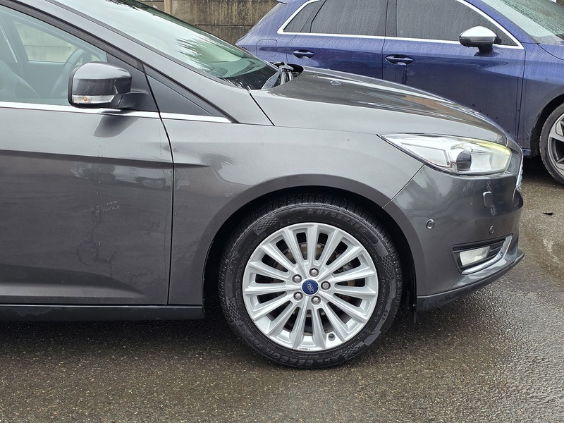 Used Ford Focus 2017 for sale - 77632253: Photo 4