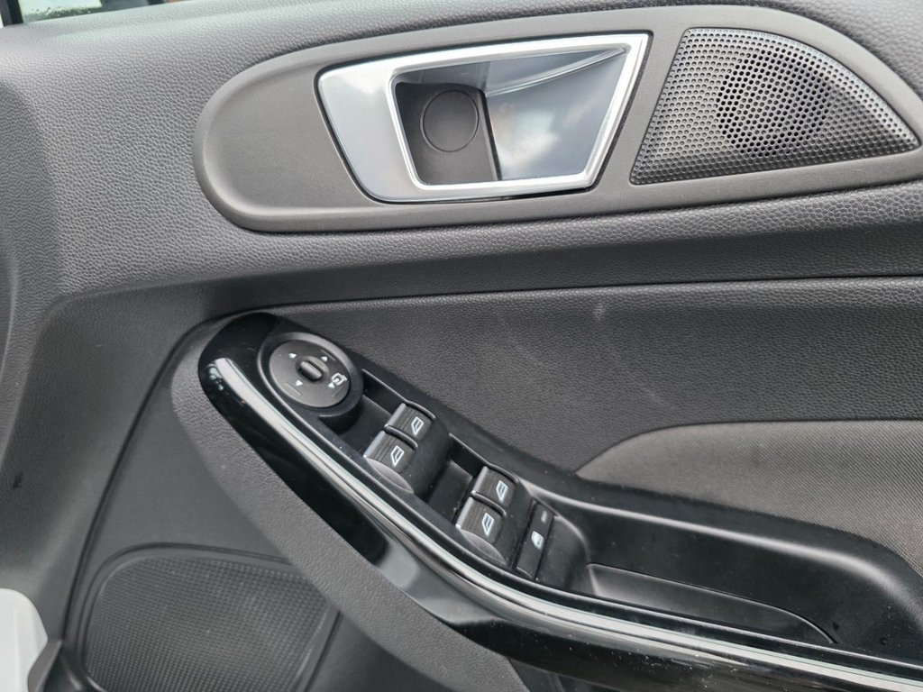 Used Ford Fiesta 2016 for sale - 76962518: Photo 32