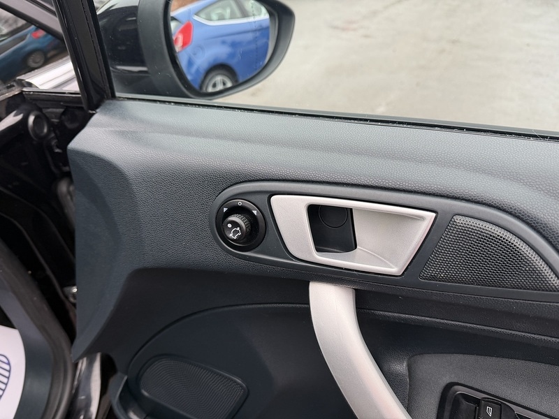 Used Ford Fiesta 2012 for sale - 77149263: Photo 14